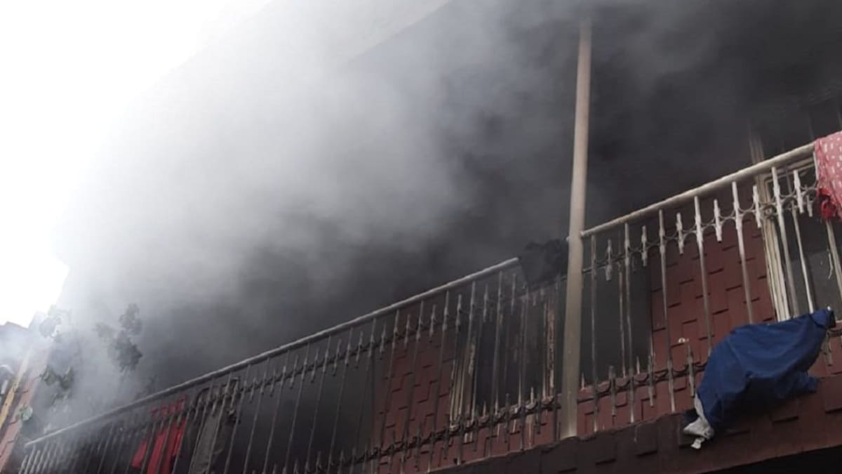 Una persona muerta deja incendio en un inquilinato al oriente de Cali