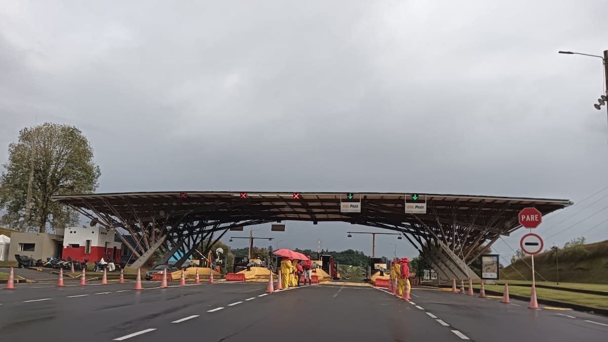 En Quindío hay diferencias entre congresistas y gremios frente a concesión de autopistas del café