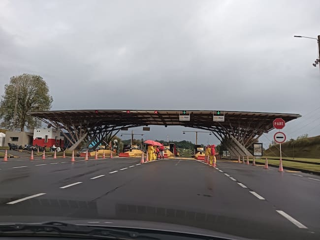 Peaje de Circasia en autopistas del café en la vía Armenia - Pereira. Foto: Adrián Trejos