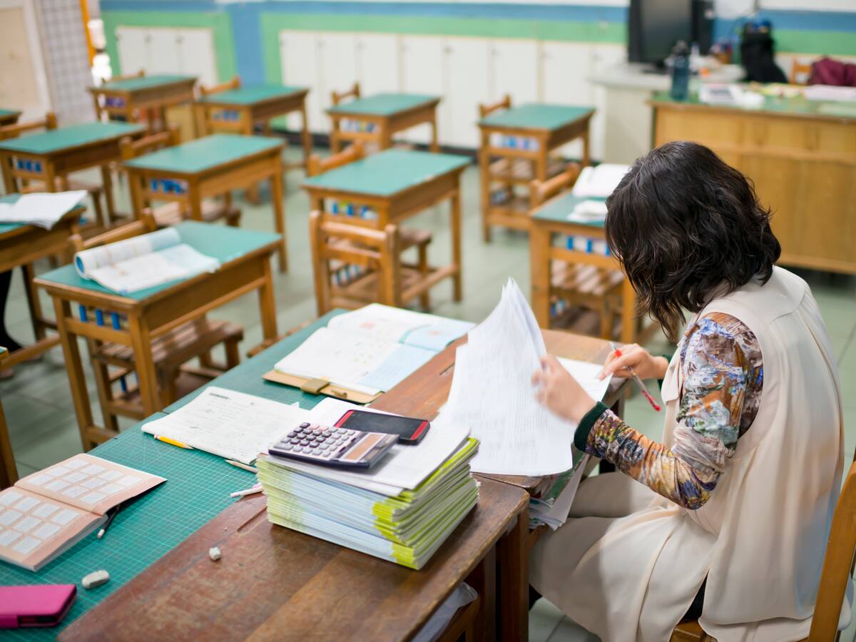 Soluciones W: Audiotienda le devuelve la audición y la esperanza a una profesora en Cali