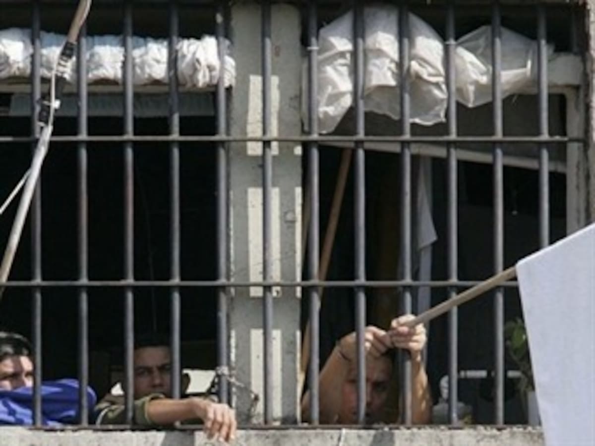 Proponen no aprobar más leyes que castiguen con cárcel los delitos