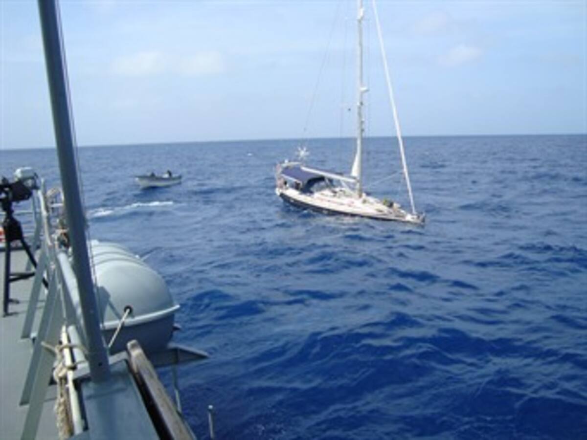 Rescatan náufragos británicos cerca de Cartagena