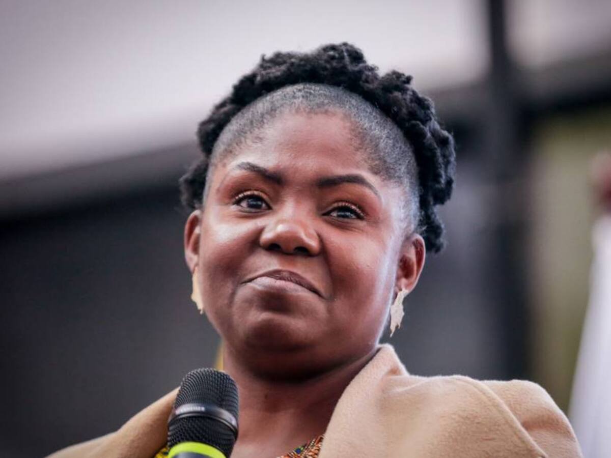 Yo me pondré en primera línea de gobierno para defender a los jóvenes: Márquez