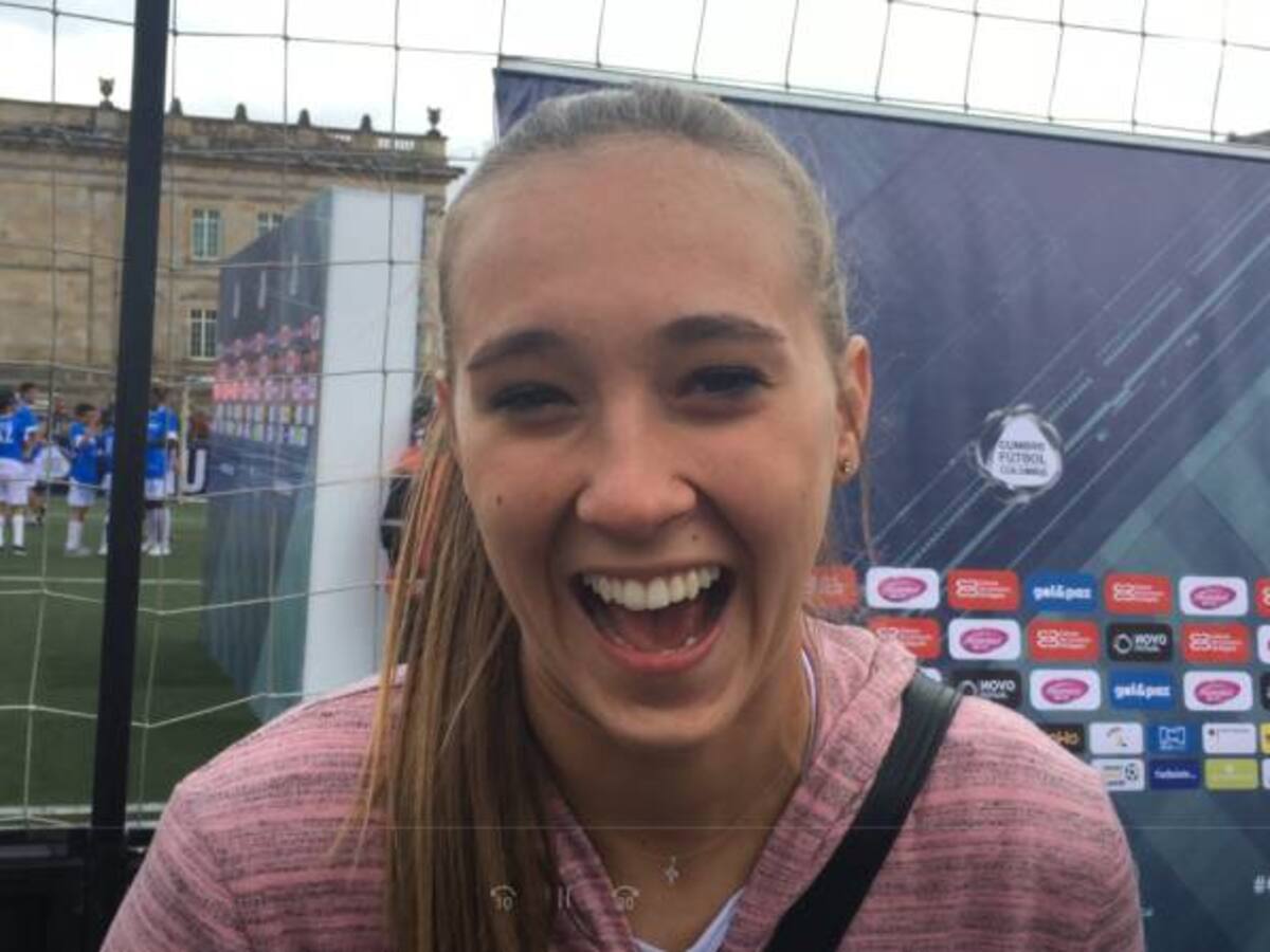 El fútbol femenino apenas está creciendo: Nicole Regnier