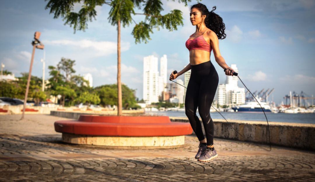 Se intenta cambiar las expectativas de la comunidad respecto a las celebraciones de otros años, cuando se llevaban a los barrios brigadas de salud