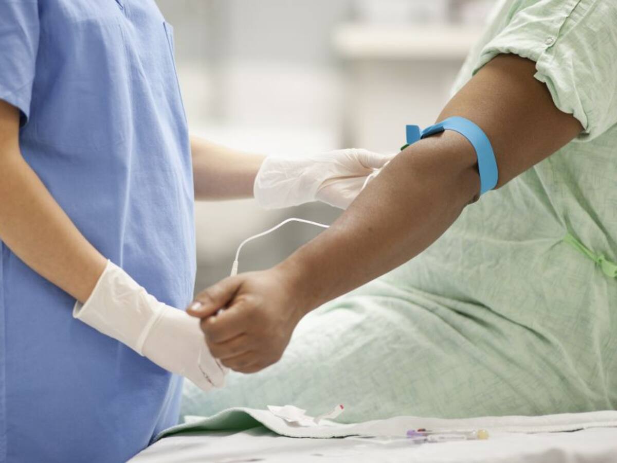 Alerta por cancelación de cirugías debido a escasez de donantes de sangre