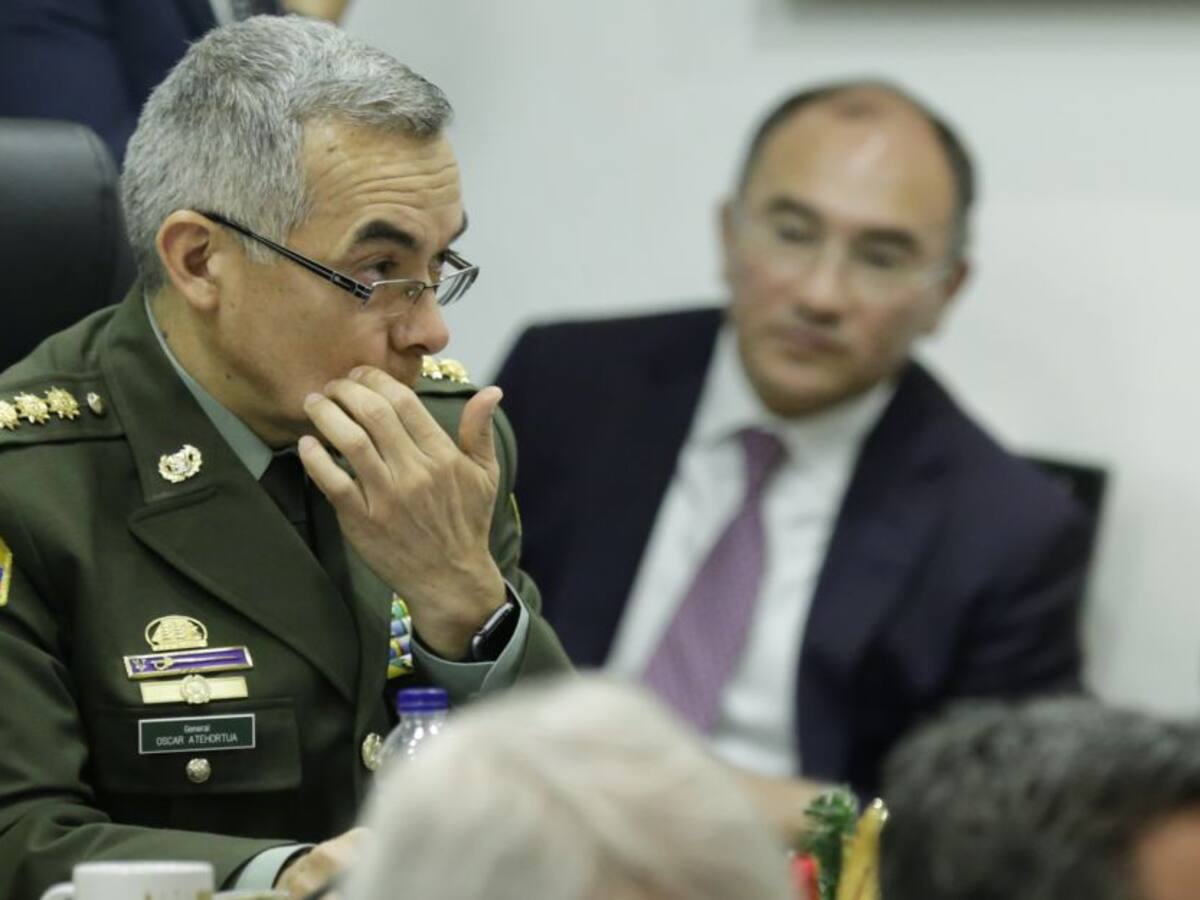 Habría un cartel de repuestos en la aviación de la Policía