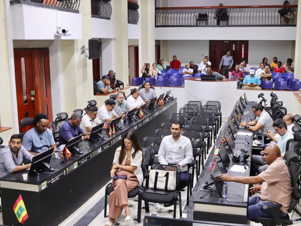 Concejo debatió proyecto para crear la empresa que administrará el Gran Malecón del Mar