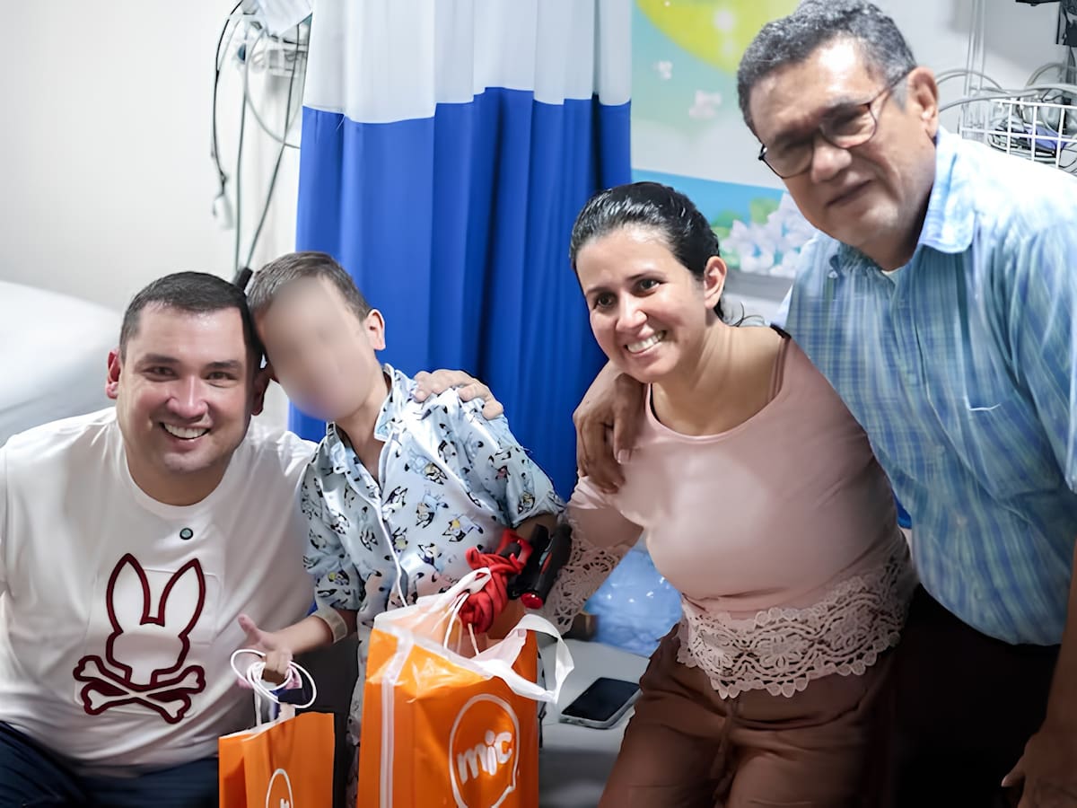 Lucas Murillo continúa sus estudios mientras recibe tratamiento para su corazón en Floridablanca