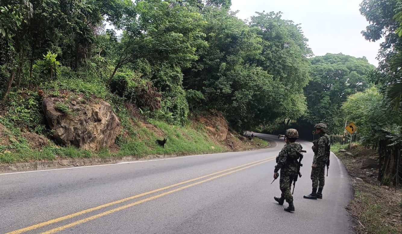 Ejército y presuntos delincuentes cruzan disparos en El Zulia, un muerto, otro herido / Foto: Cortesía