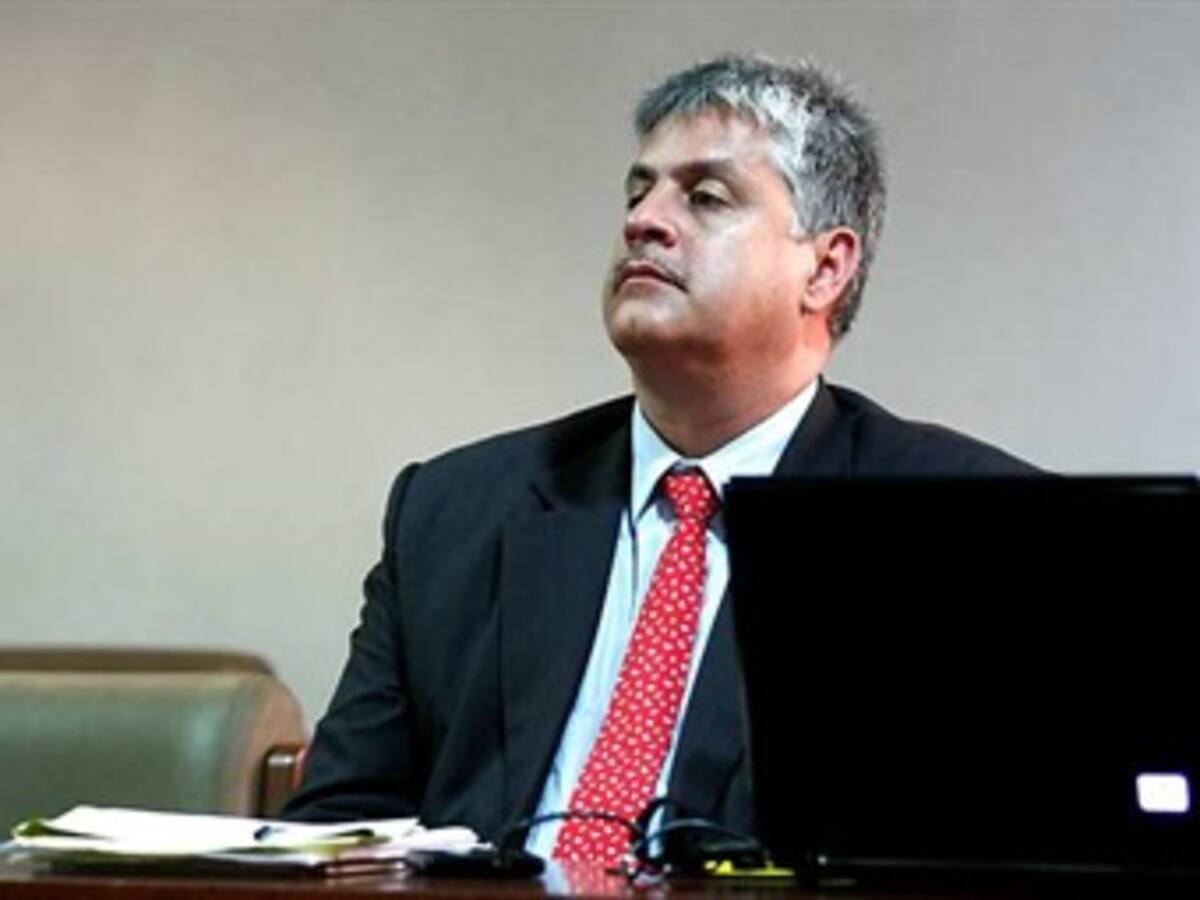 No me reuní con funcionarios para hablar de contrataciones: Iván Moreno