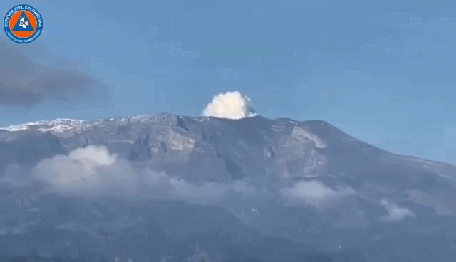 Volcán Nevado del Ruiz / IG: @caracolradioibague - Defensa Civil Colombia
