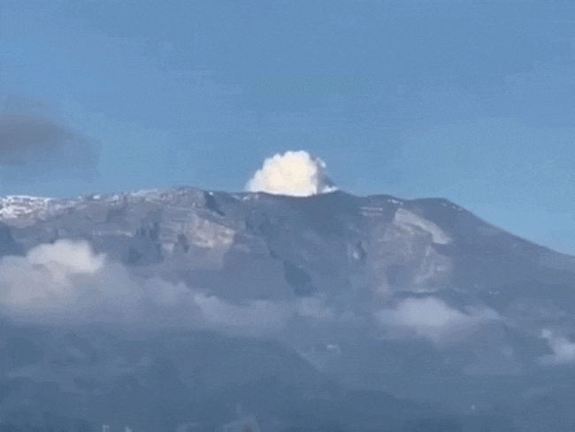 Volcán Nevado del Ruiz / IG: @caracolradioibague - Defensa Civil Colombia