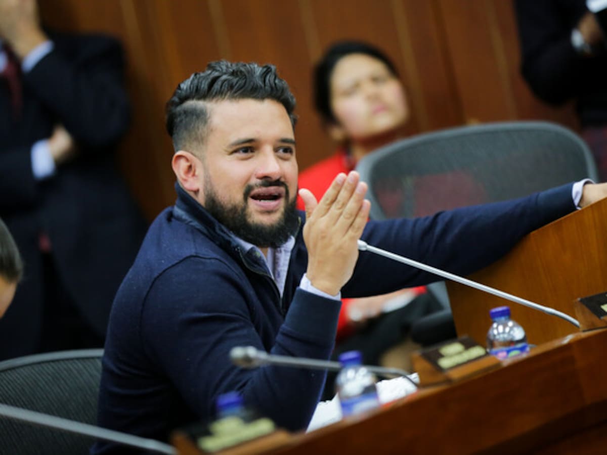 Inti Asprilla alertó posibles nuevas irregularidades en elección de magistrado en Senado