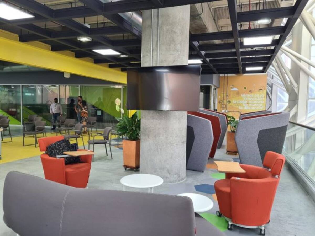 En Medellín se podrá transformar la forma de suministrar servicios