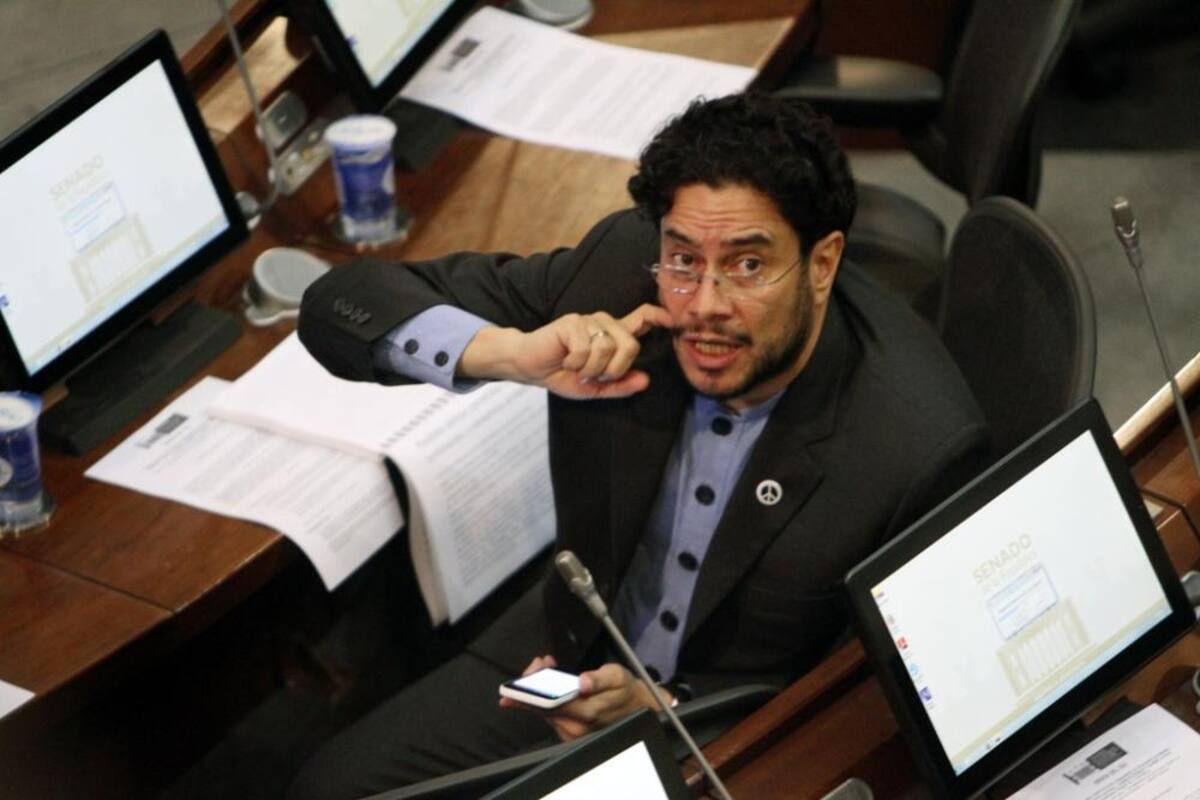 El senador del Polo Democrático Iván Cepeda fue el citante del debate en el Congreso donde pretende demostrar los nexos de Álvaro Uribe con ilegales.