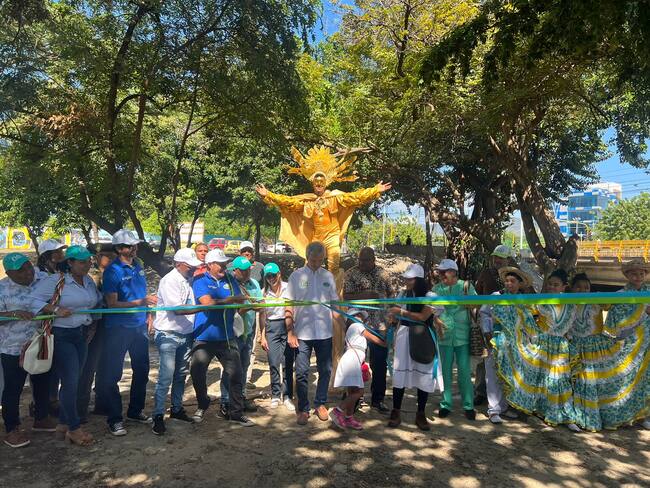 Inian obras en el río Manzanares . Corpamag