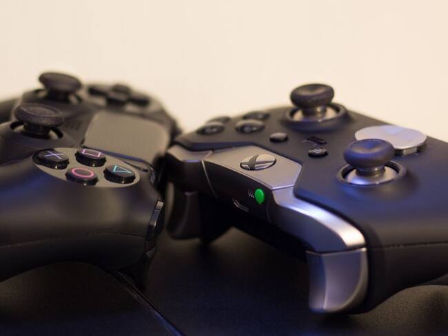 Controles de las consolas PS4 y Xbox One