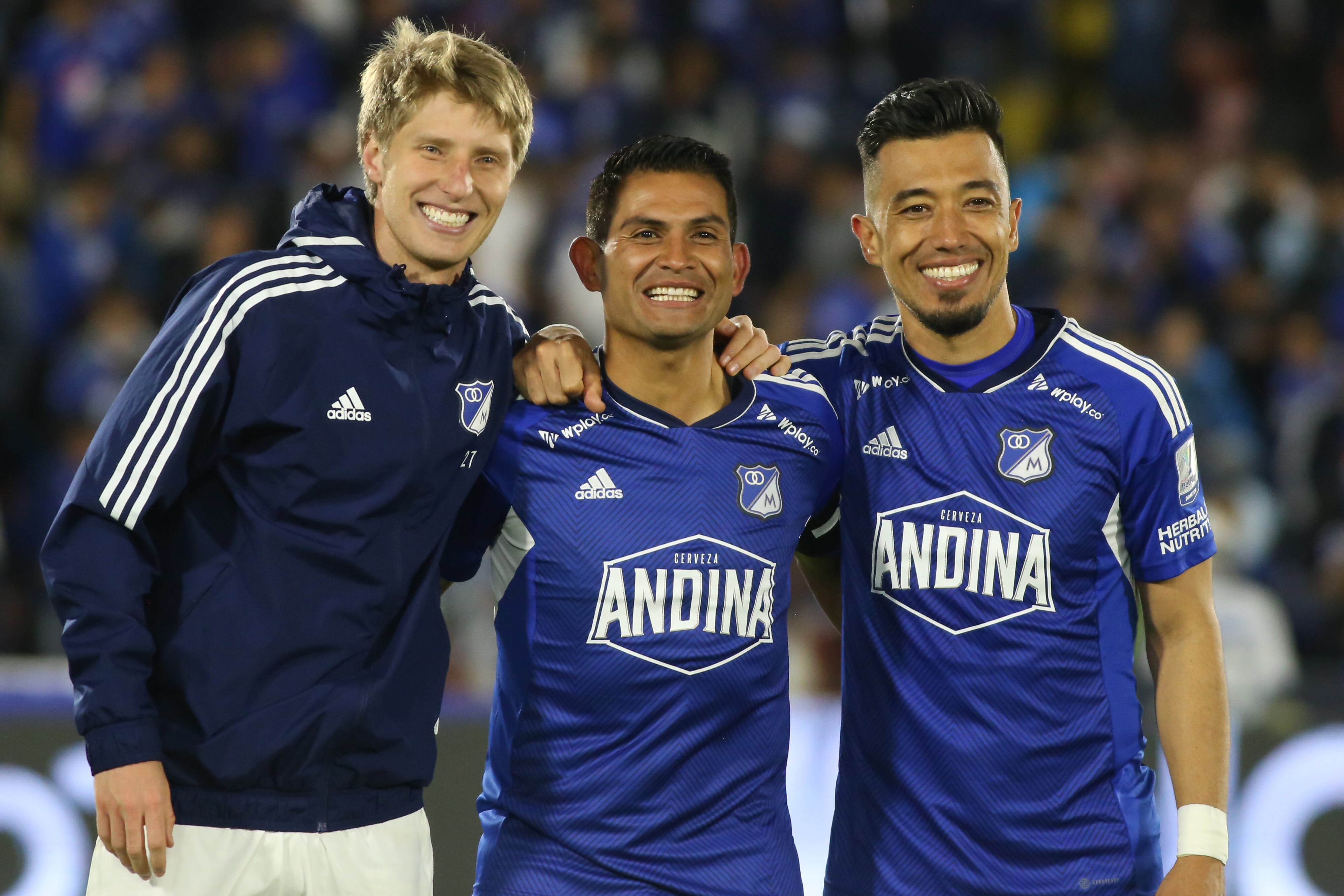 Andres Llinas, David Mackalister Silva y Fernando Uribe en Millonarios. (Photo by Daniel Garzon Herazo/NurPhoto via Getty Images)
