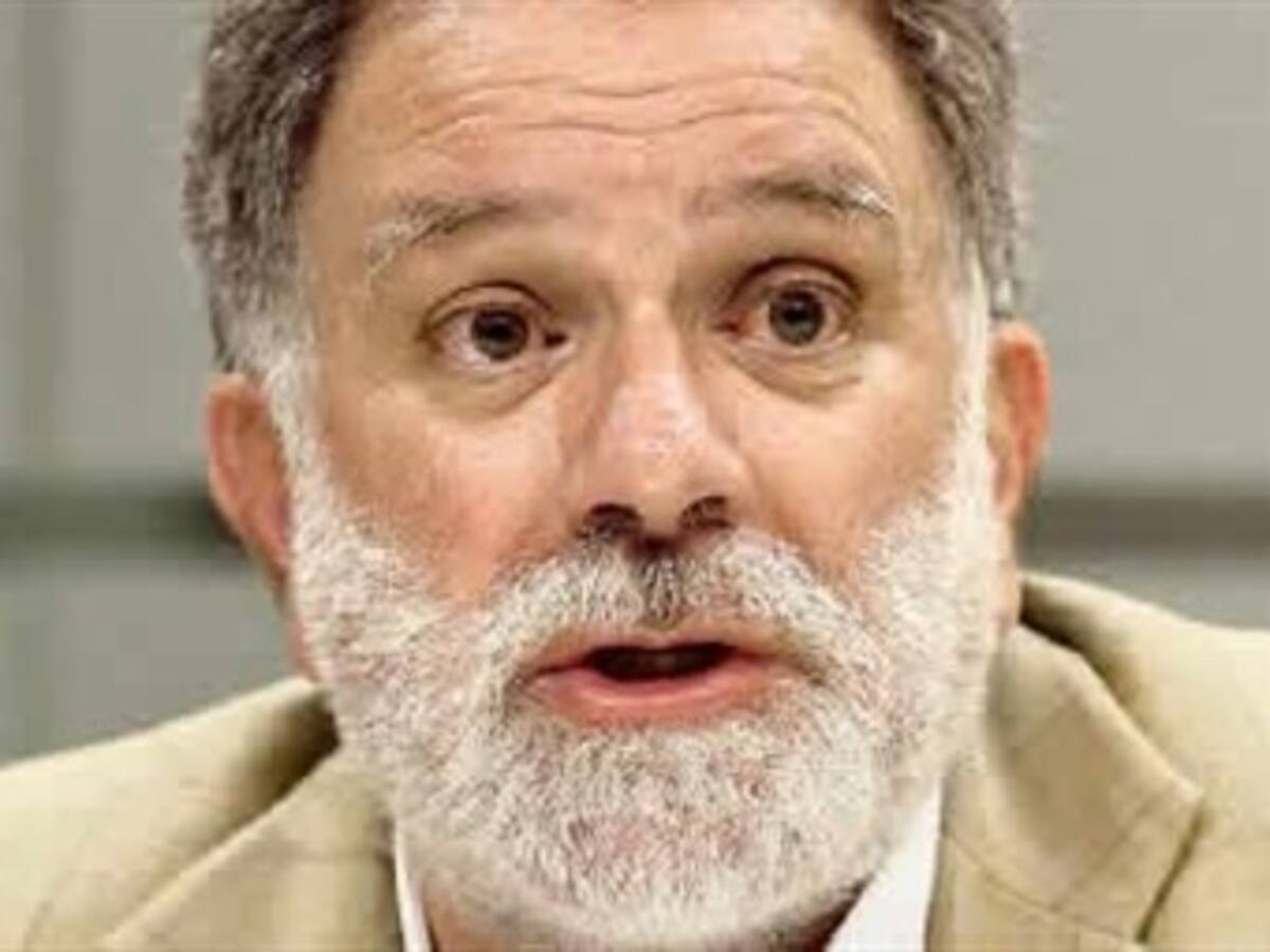 Luis Carlos Restrepo volverá al país cuando existan garantías