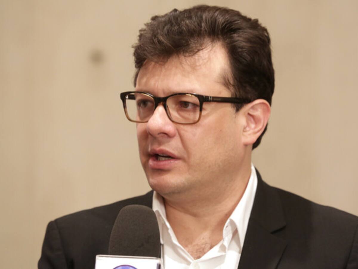 “Hay que rechazar el genocidio palestino”: Hollman Morris tras polémica por concierto