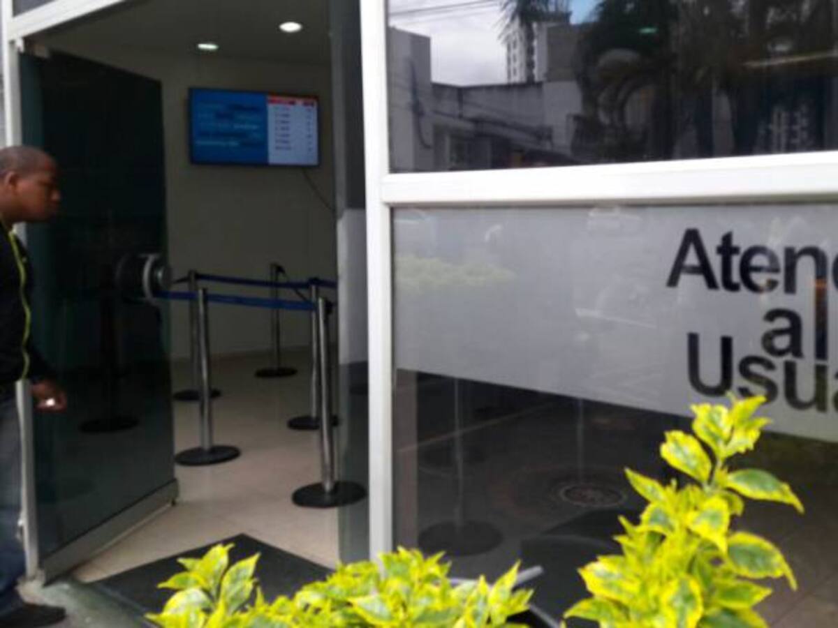 Sigue drama de pacientes de Medimás por falta de citas con especialistas en Armenia