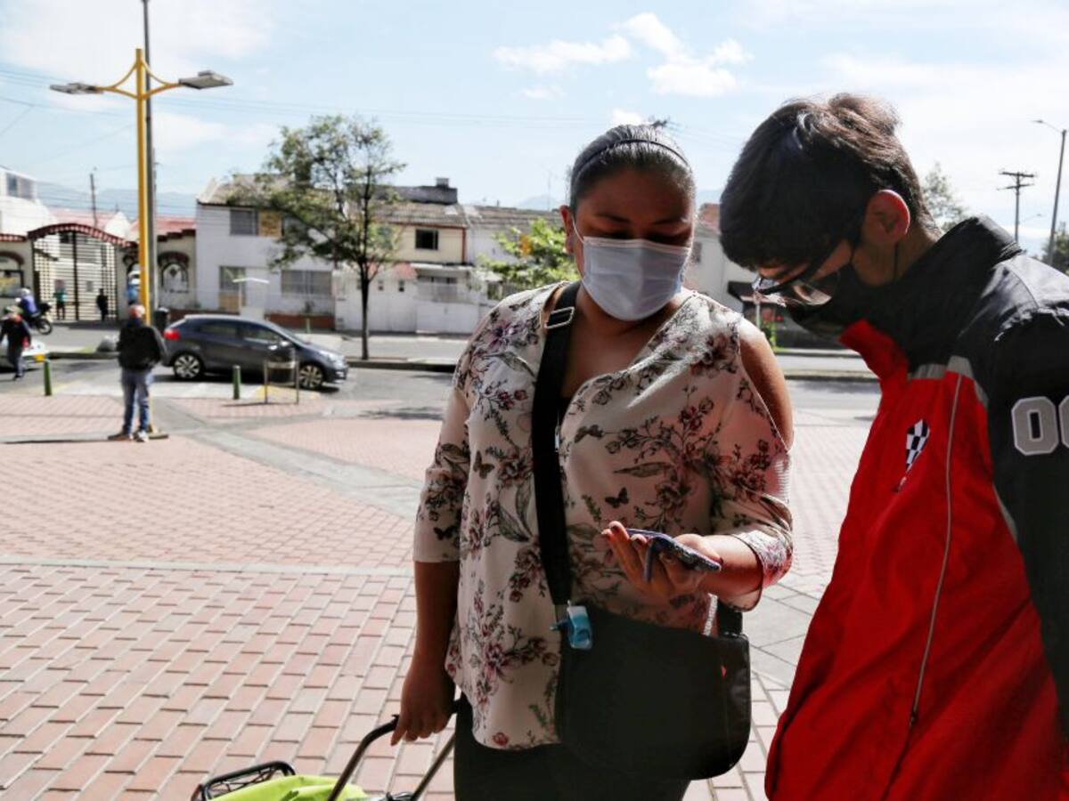 Vuele el pico y cédula a Neiva