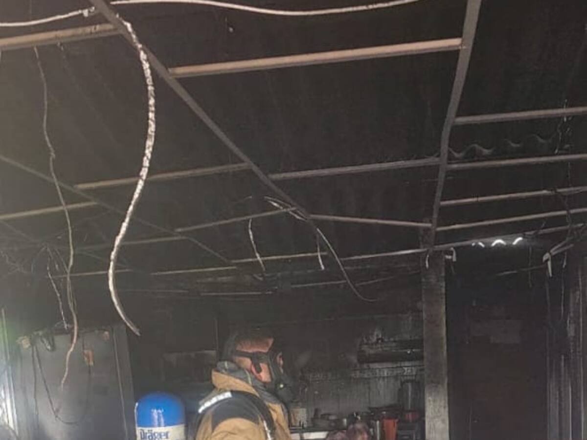 Bomberos de Cartagena controlaron incendio en el barrio Buenos Aires