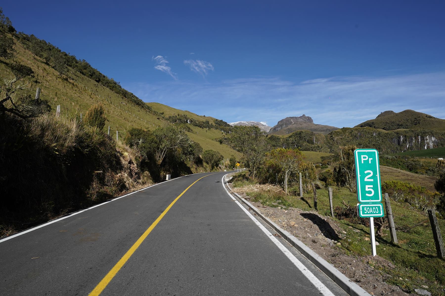 Vía al Parque Natural de Los Nevados