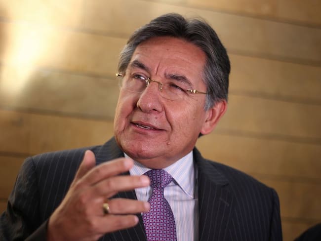 Durante un debate de control político se hizo duros cuestionamientos al exfiscal Néstor Humberto Martínez.