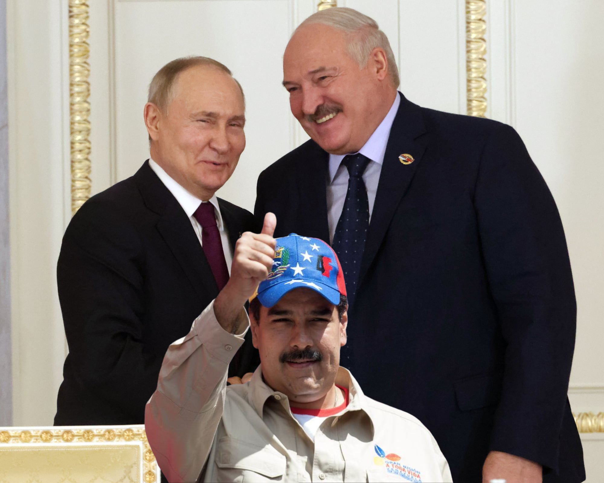 Diplomáticos venezolanos se han reunido en varias ocasiones con el presidente de Bielorrusia durante las últimas semanas, luego de que Maduro expresara a Donald Trump en una llamada que dejaría el poder si recibía una amnistía total.
(Foto:   Caracol Radio / Getty / Cortesía)