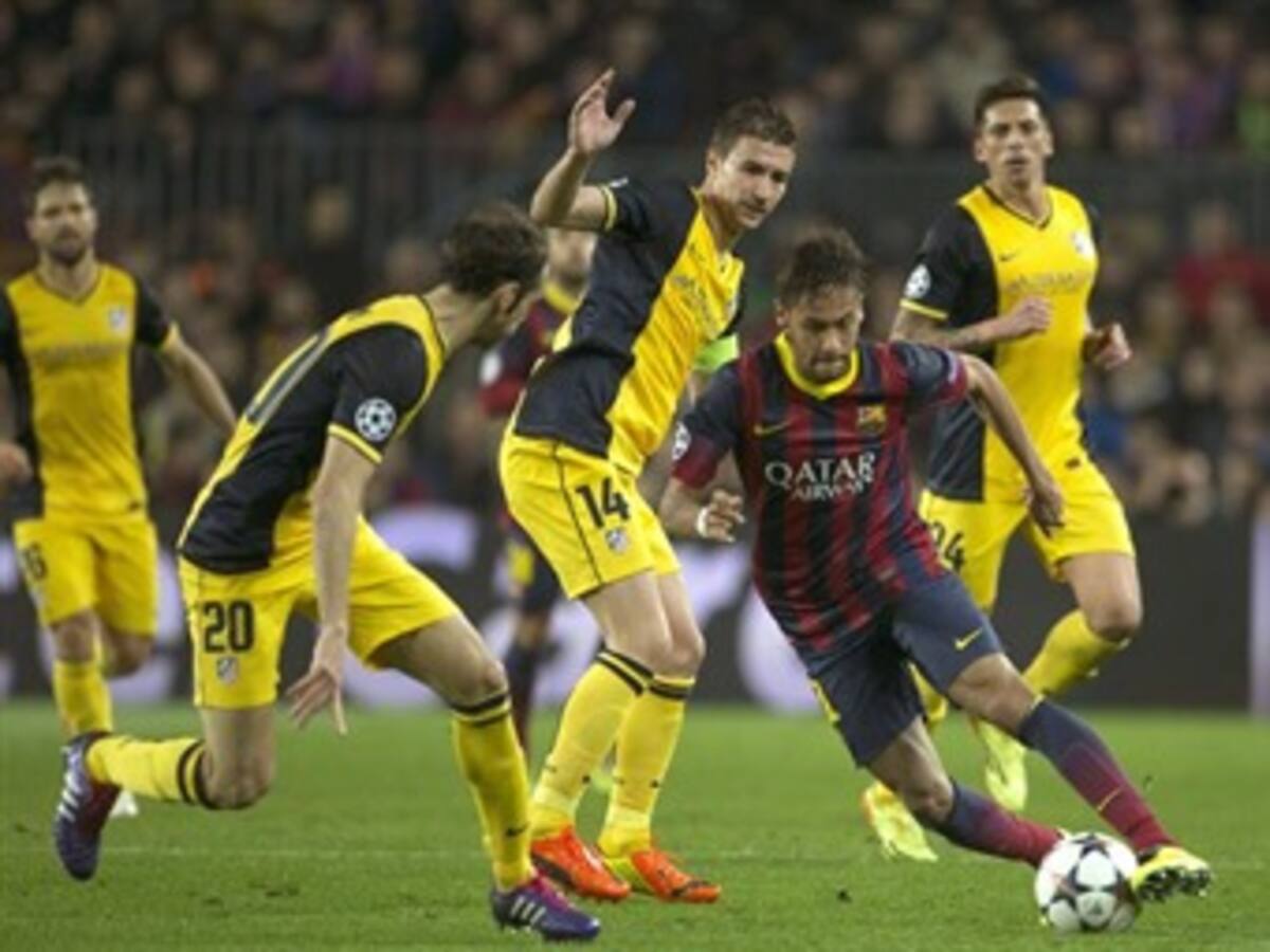 Barcelona y Atlético empataron a un gol, el Calderón decidirá