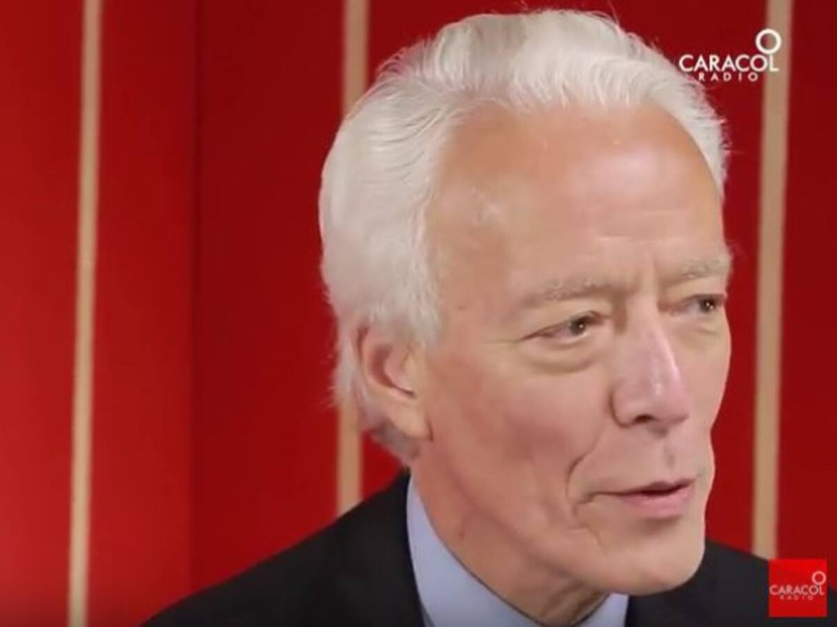 Carlos Gustavo Arrieta y su derecho al piano