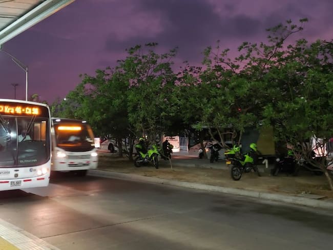 Congresistas piden a MinTransporte agilizar recursos para Transmetro