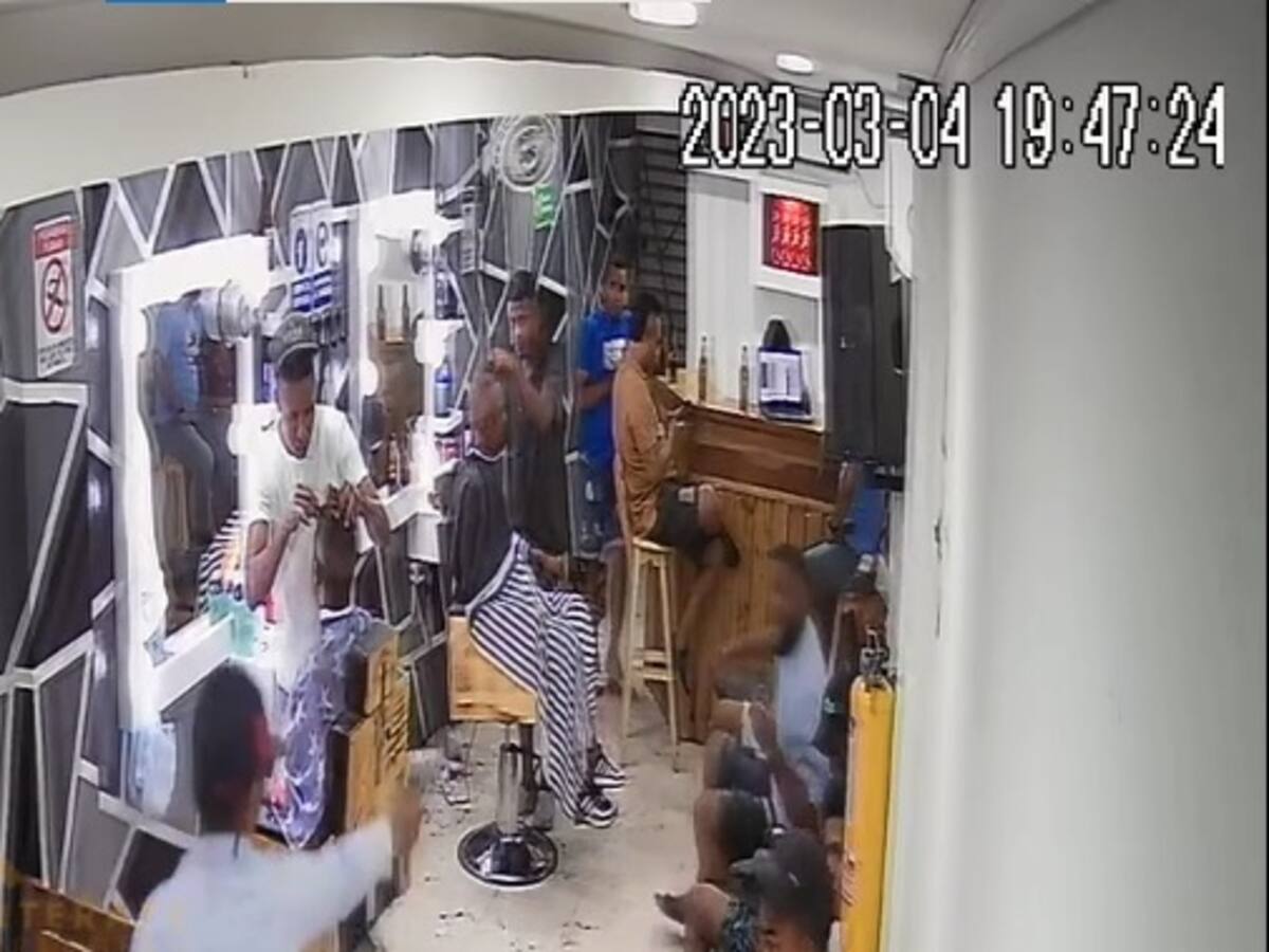 Sicario asesinó a hombre y dejó heridos a otros dos en una barbería de Cartagena