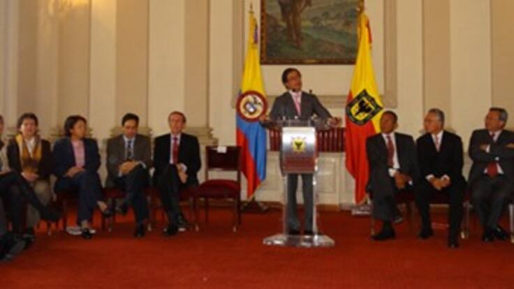 Renuncia el gabinete de Gustavo Petro