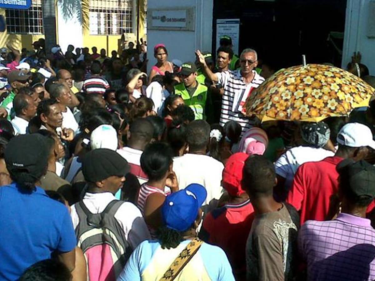 Entregan subsidios de arriendo a damnificados en Cartagena