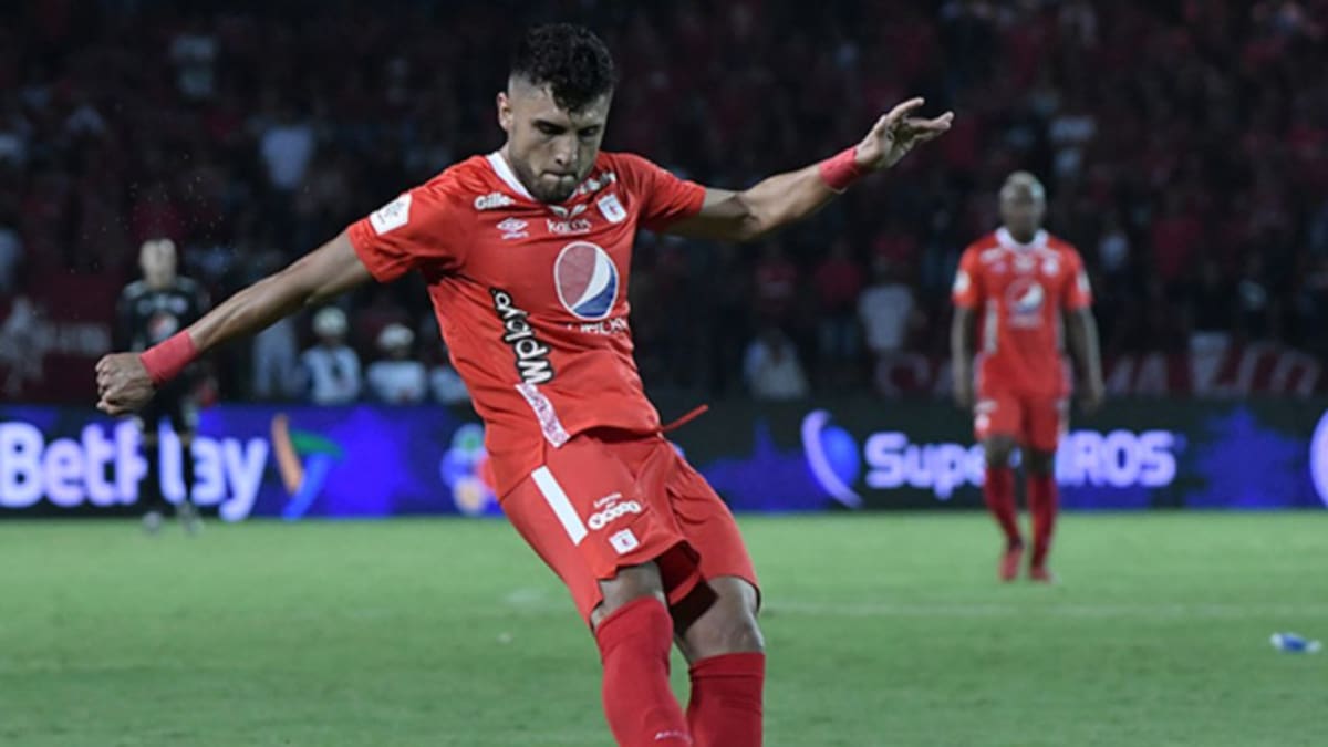 Ureña habló de su relación con Osorio y por qué quiere salir del América