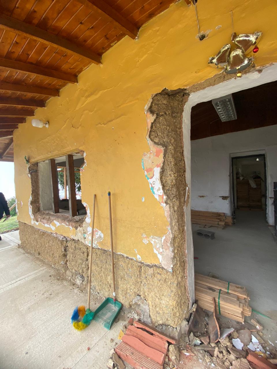 Por fallas en la infraestructura, colegio de San Antonio de Prado tiene desescolarización. Foto: Suministrada.