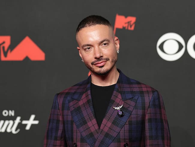 ELMONT, NEW YORK - SEPTEMBER 07: J Balvin attends the 2025 MTV Video Music Awards at UBS Arena on September 07, 2025 in Elmont, New York. (Photo by Dia Dipasupil/FilmMagic)