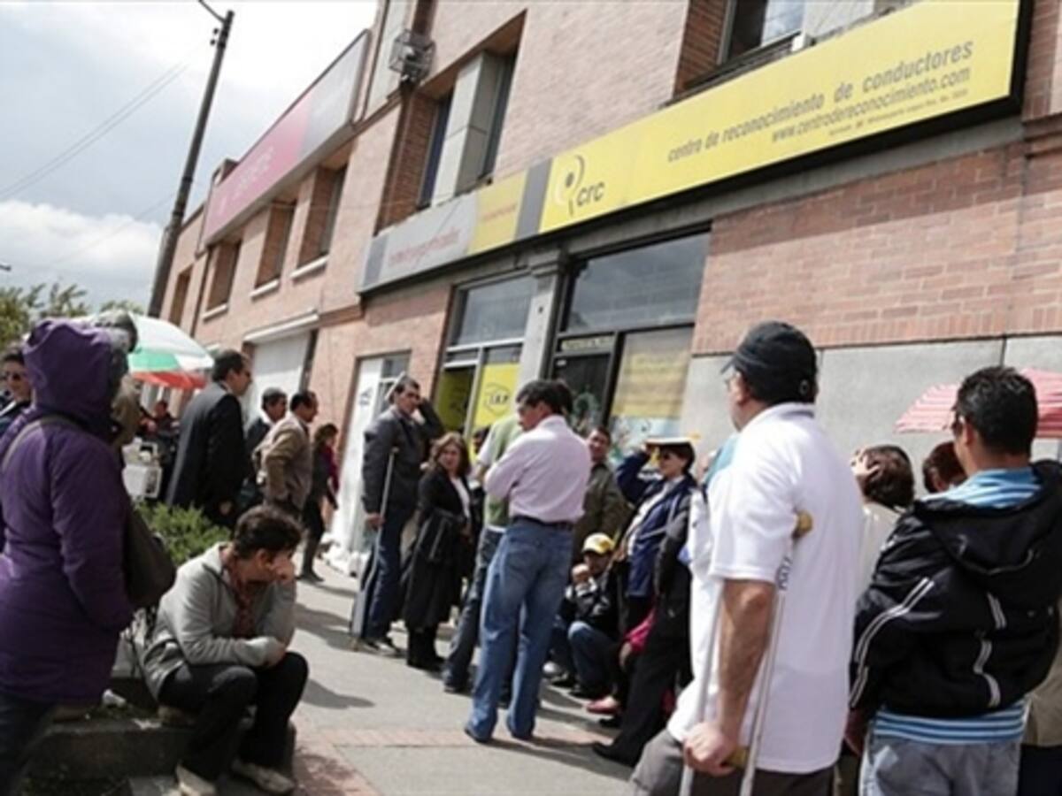 Amplían horarios en último plazo para renovar licencia de conducción