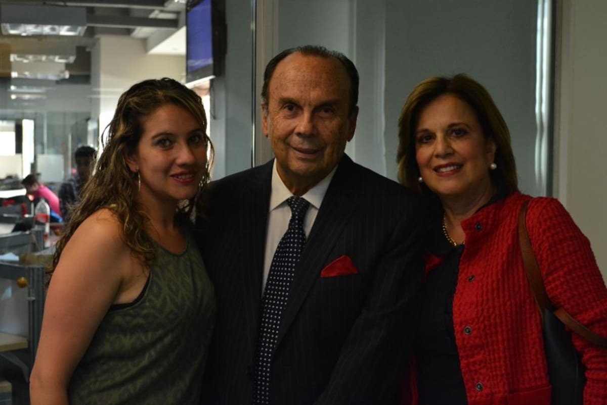 Neutral, inteligente y con humor fino, Peláez es uno de los periodistas más admirados en Colombia.