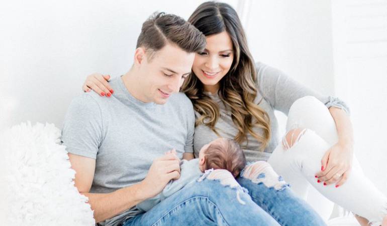 Santiago Arias y su esposa Karin Jiménez 