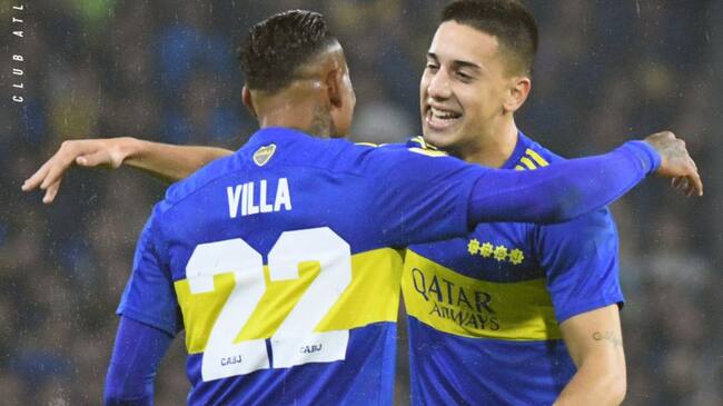 Sebastian Villa festeja su gol en el primer partido del campeonato.