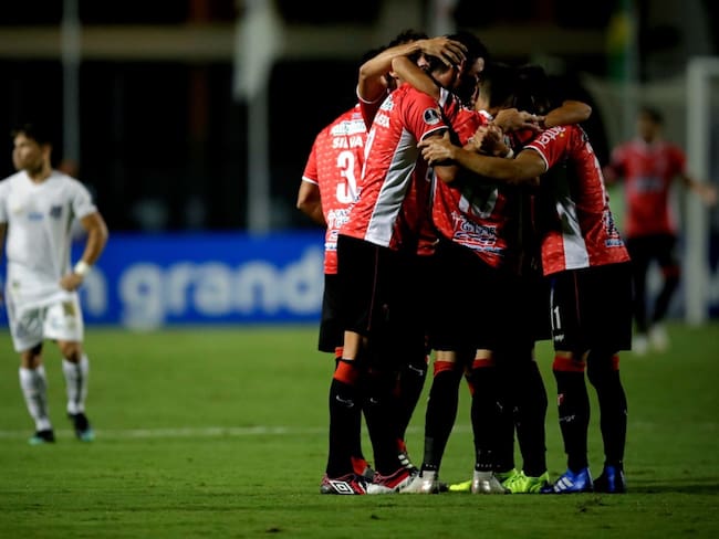 Santos y Sampaoli se despiden en primera fase de Sudamericana
