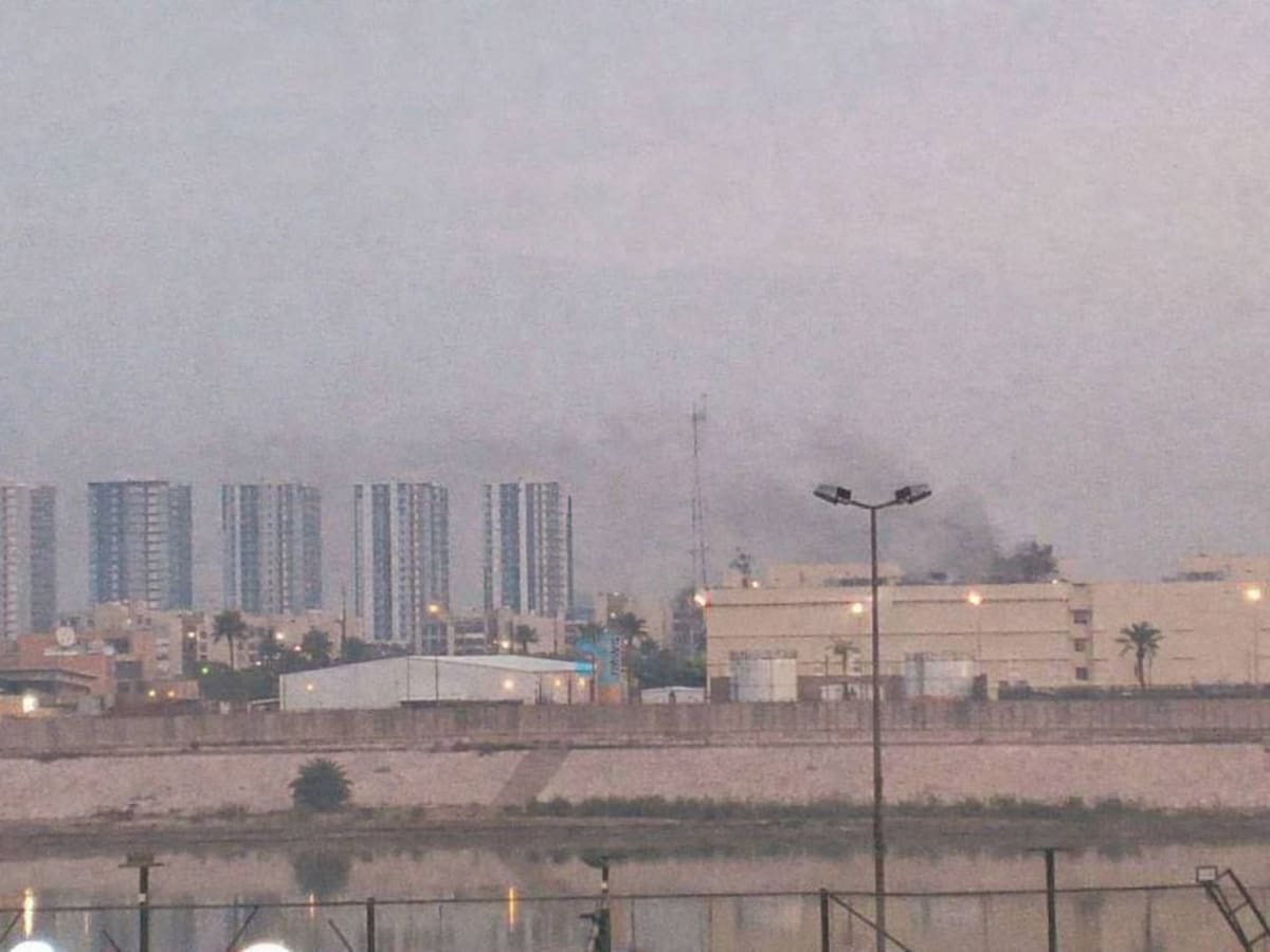 Video: Embajada estadounidense en Bagdad recibió el impacto de un dron que provocó un incendio