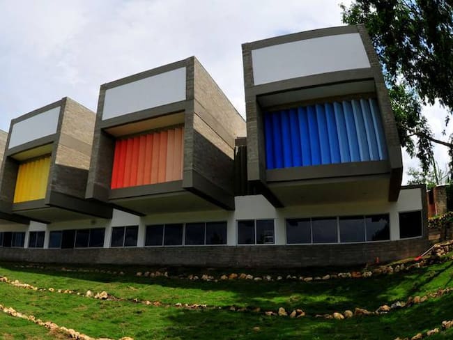 Finalizan construcción de la primera Megabiblioteca de Cartagena