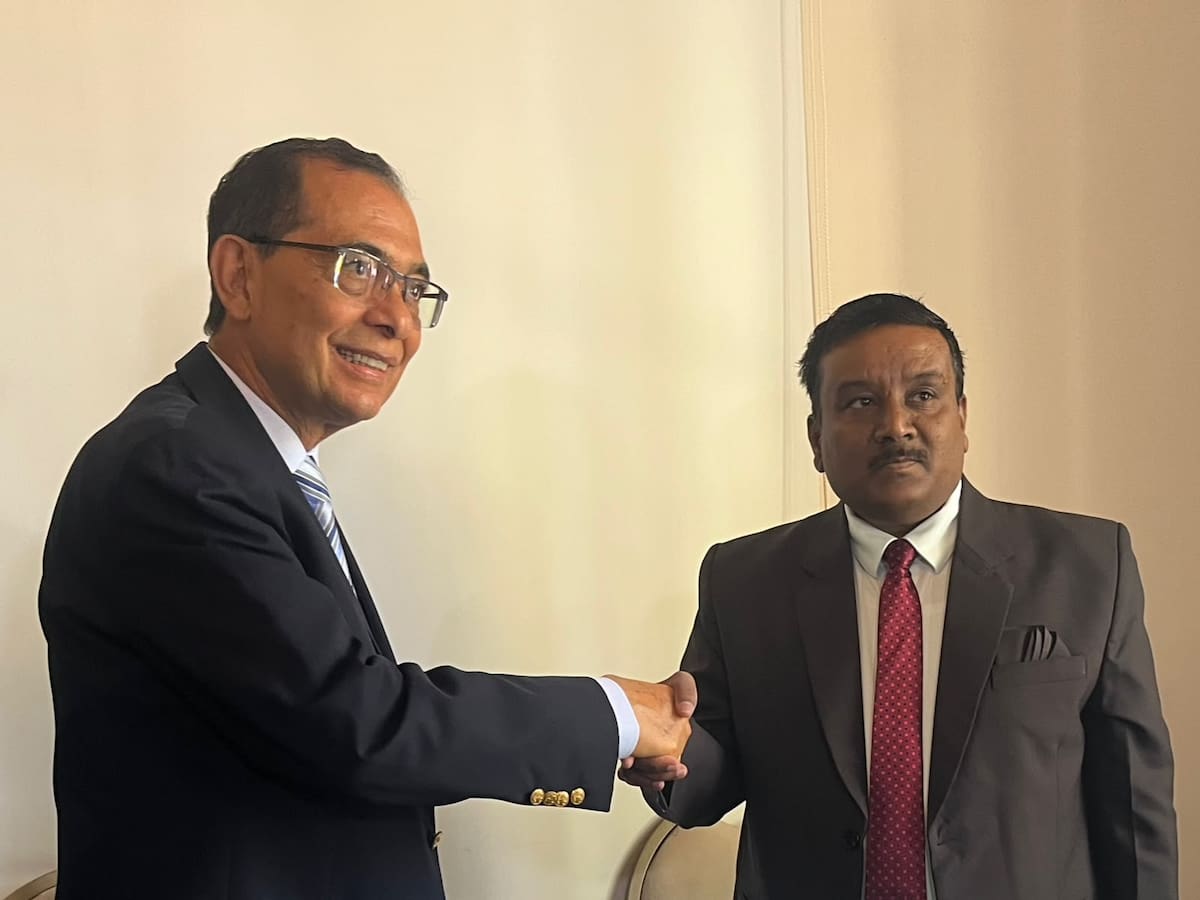 Embajador de la India explora cooperación para desarrollar nuevos fármacos con Unisimón