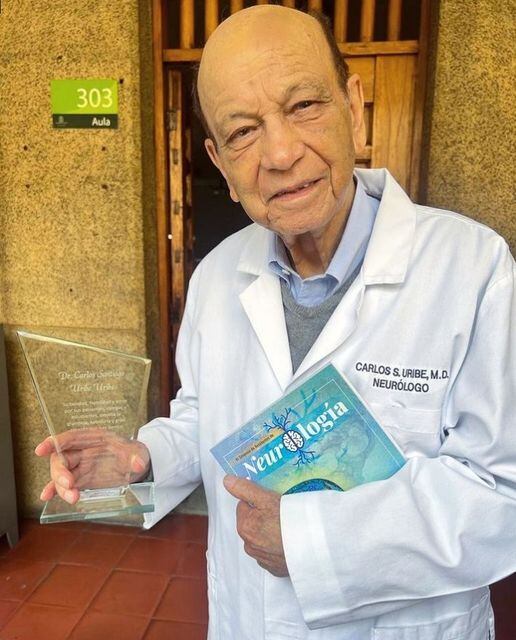 Doctor Carlos Santiago Uribe Uribe, pionero de la neurología en Colombia y reconocido docente de la U de A. Foto: Universidad de Antioquia.
