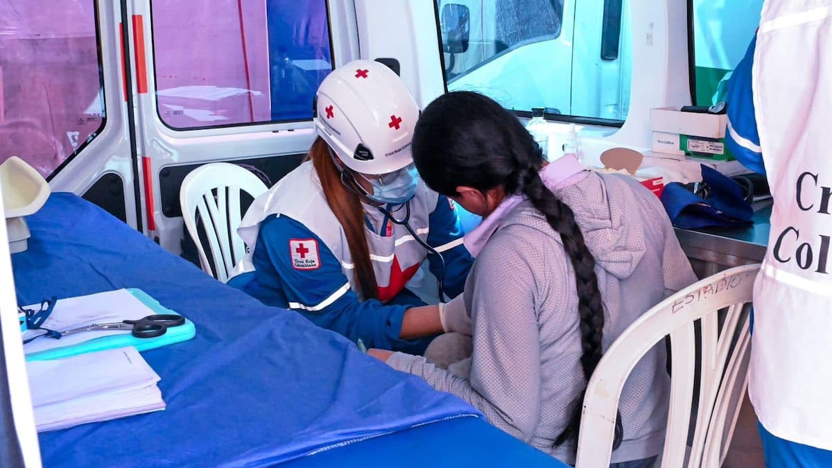 Cerca de 500 integrantes de la Cruz Roja Colombiana brindan atención ante la crisis en el Catatumbo